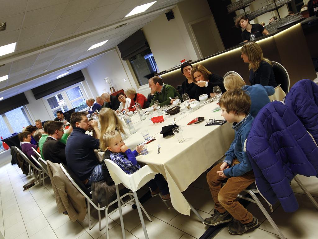 B&B Rouge E Blanc Meulebeke ภายนอก รูปภาพ